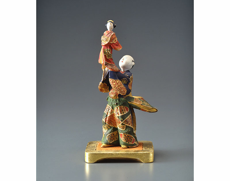 ⑥嵯峨人形 「人形遣い」　江戸時代後期  19世紀